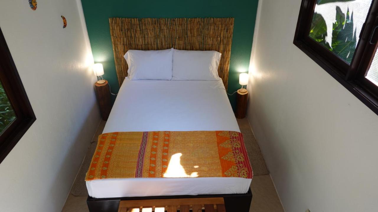 Osa De Rio Hotel อูวีตา ภายนอก รูปภาพ